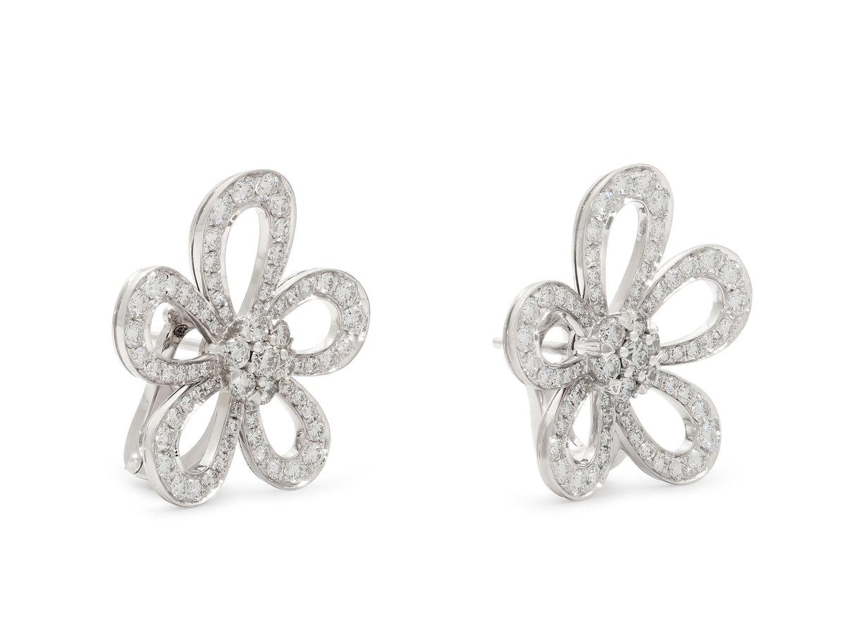 925 Sterling Silver Floral Openwork Moissanite Jewelry Set (Pendant Necklace & Stud Earrings), view 7